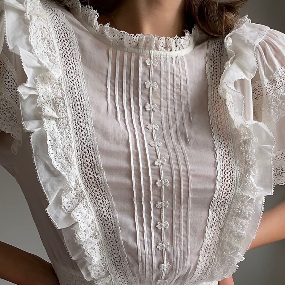 NWT [Size S] - Aritzia Sunday Best Brier Blouse